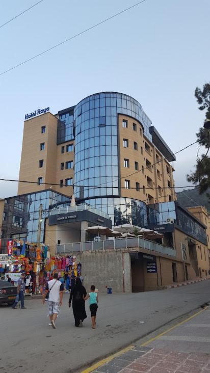 Hotel Raya Tichy Kültér fotó